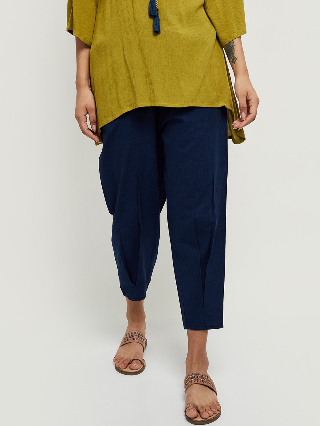 

max Women Navy Blue Trousers