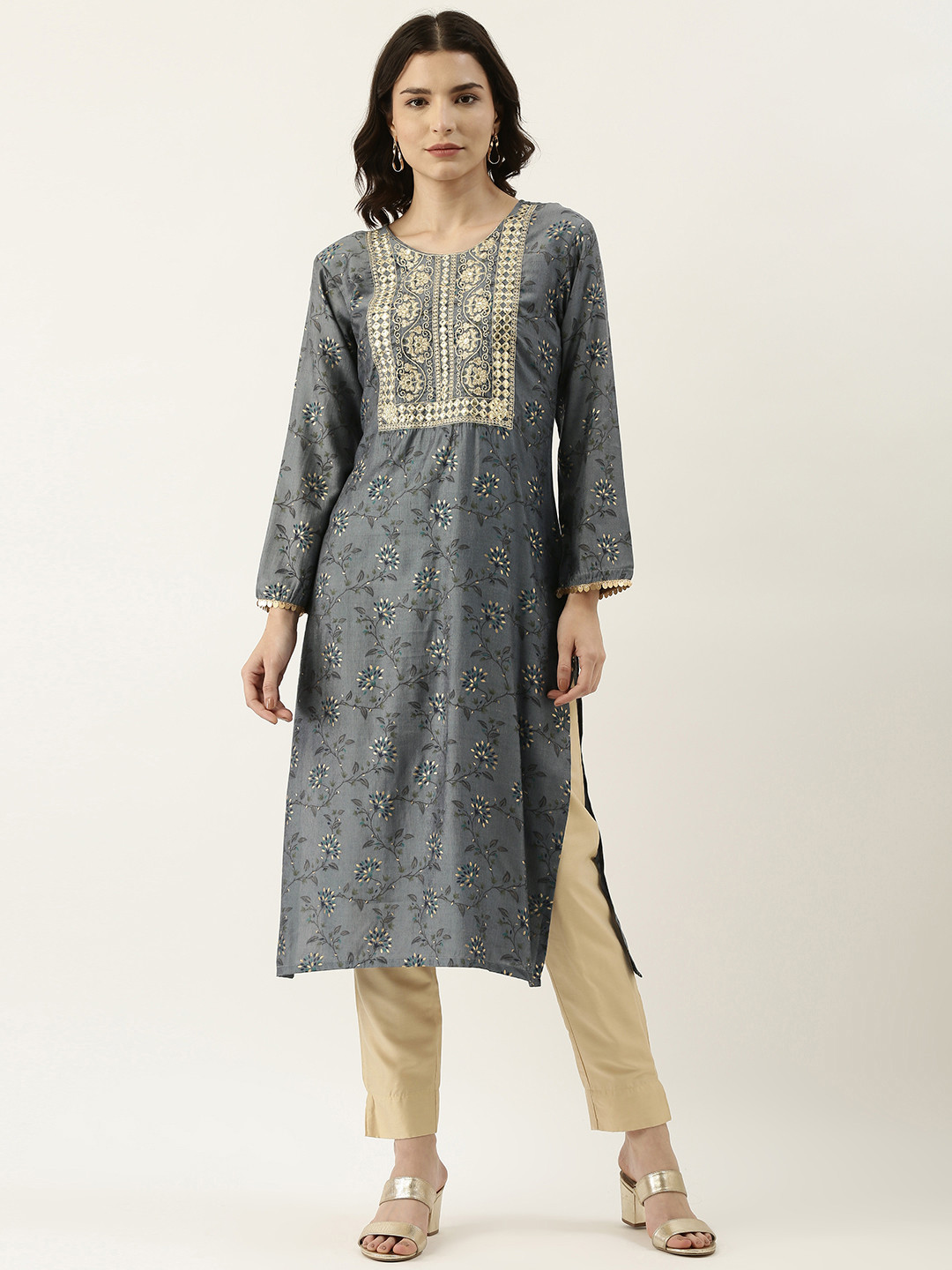

SWAGG INDIA Women Grey & Blue Embroidered Gotta Patti Detail Kurta
