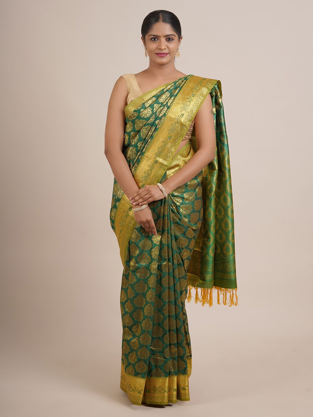 

Pothys Green & Gold-Toned Ethnic Motifs Beads and Stones Art Silk Saree