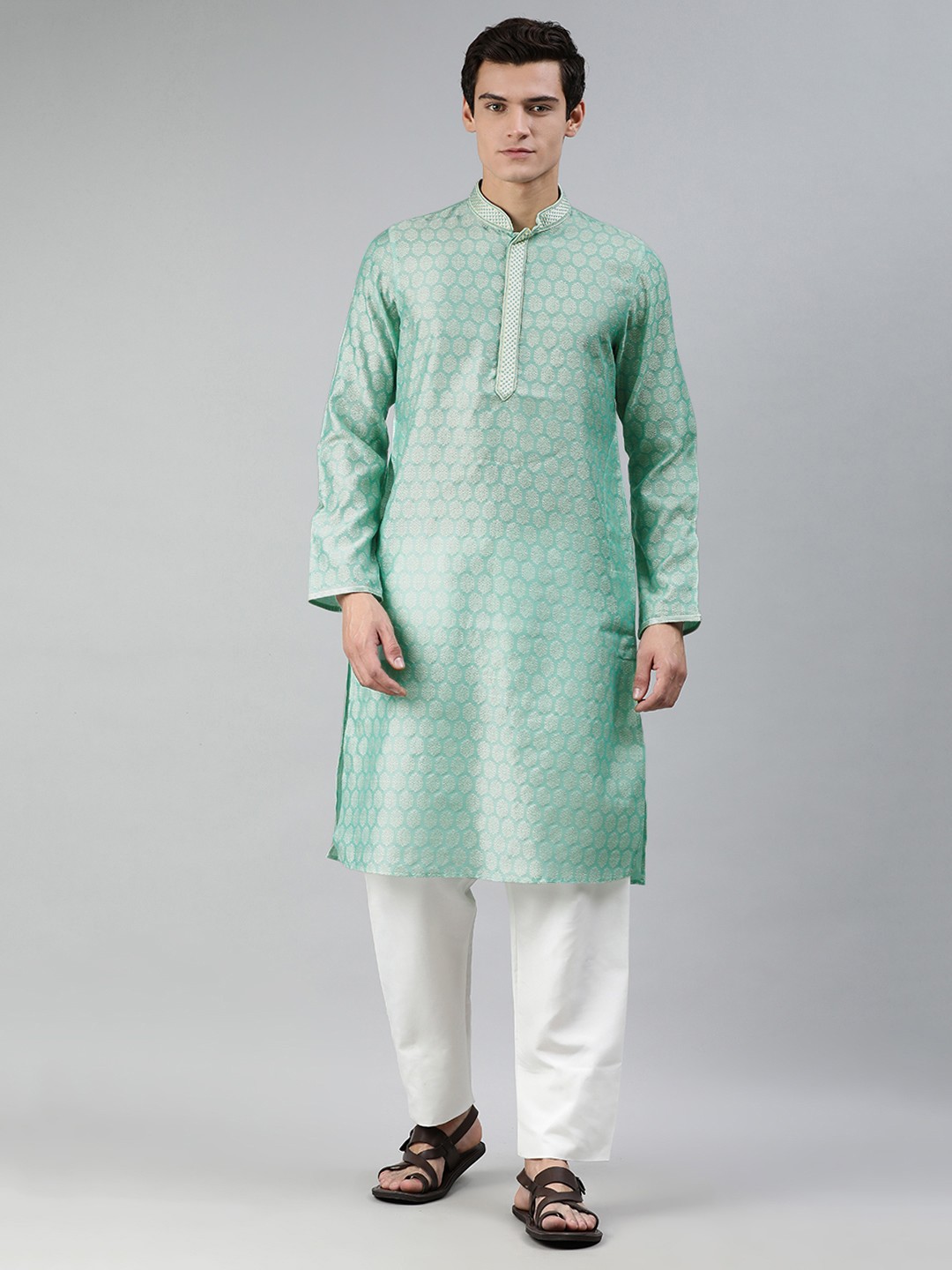

Manthan Men Green & Golden Ethnic Design Kurta