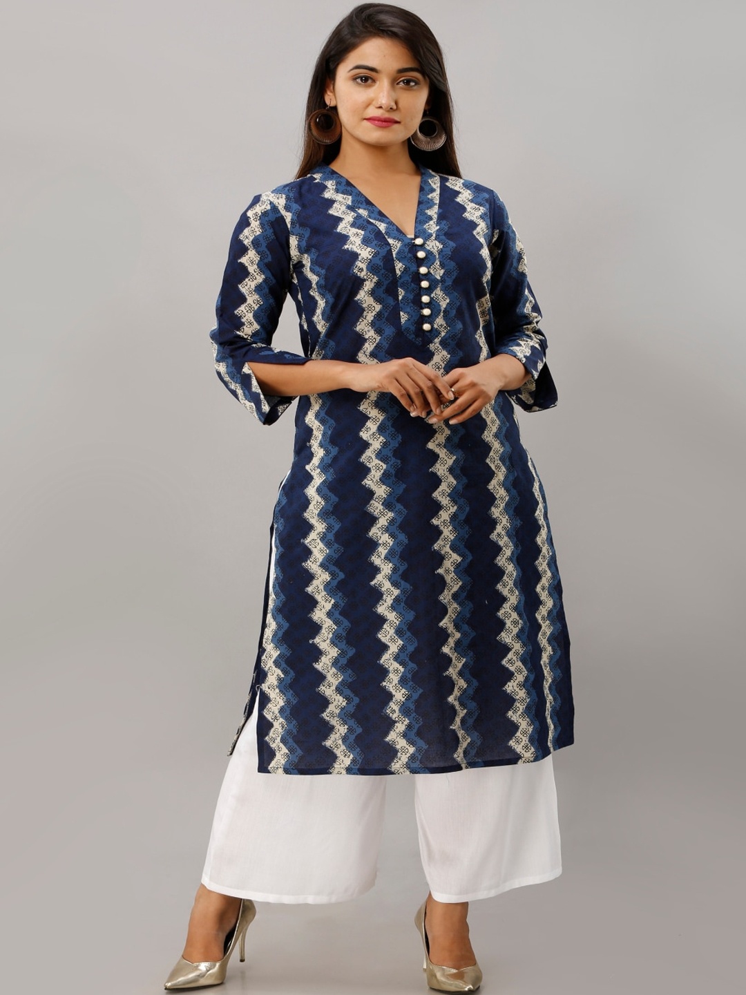 

Maishi Women Blue Geometric Kurta