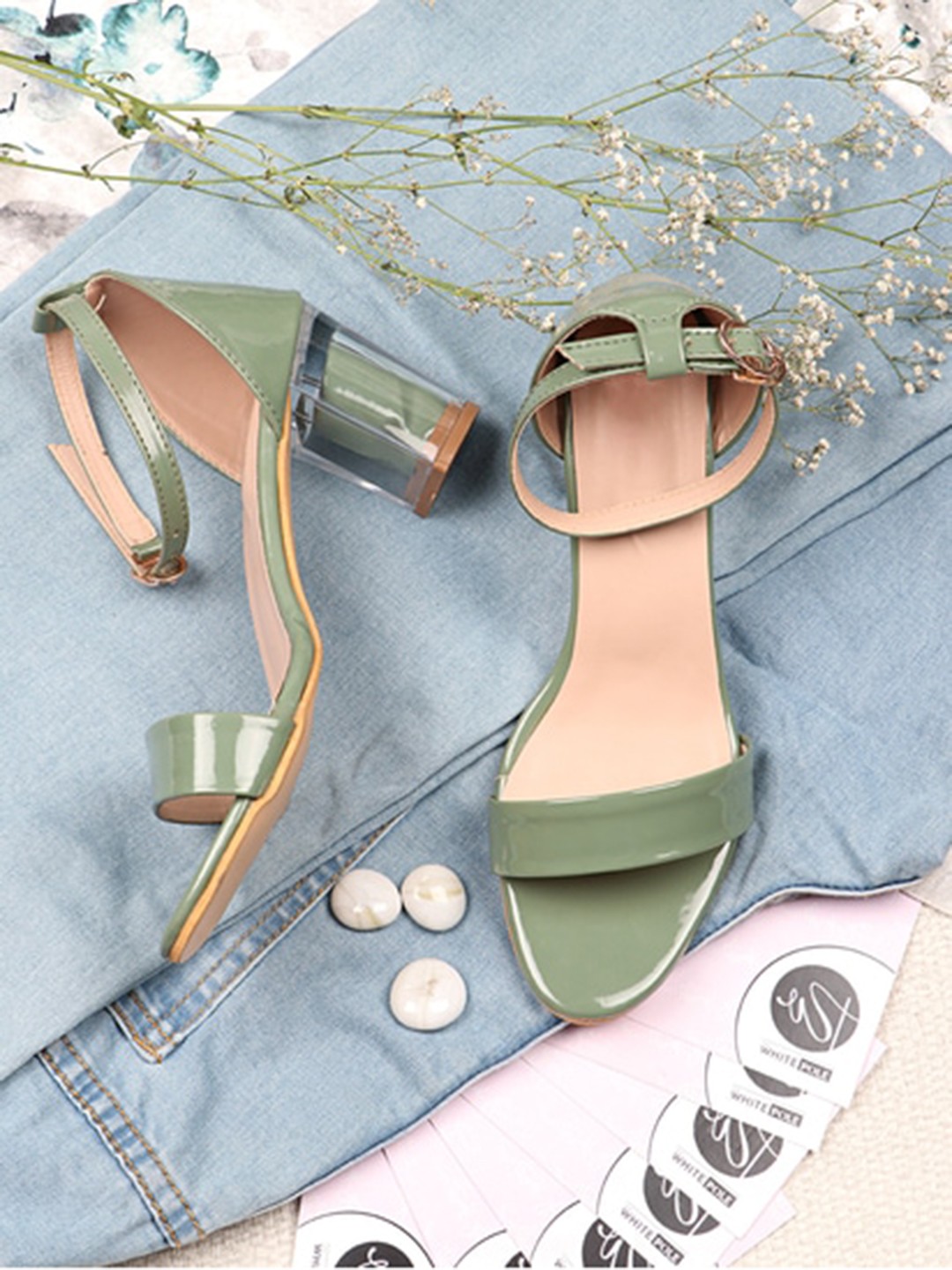 

THE WHITE POLE Green Party Block Sandals