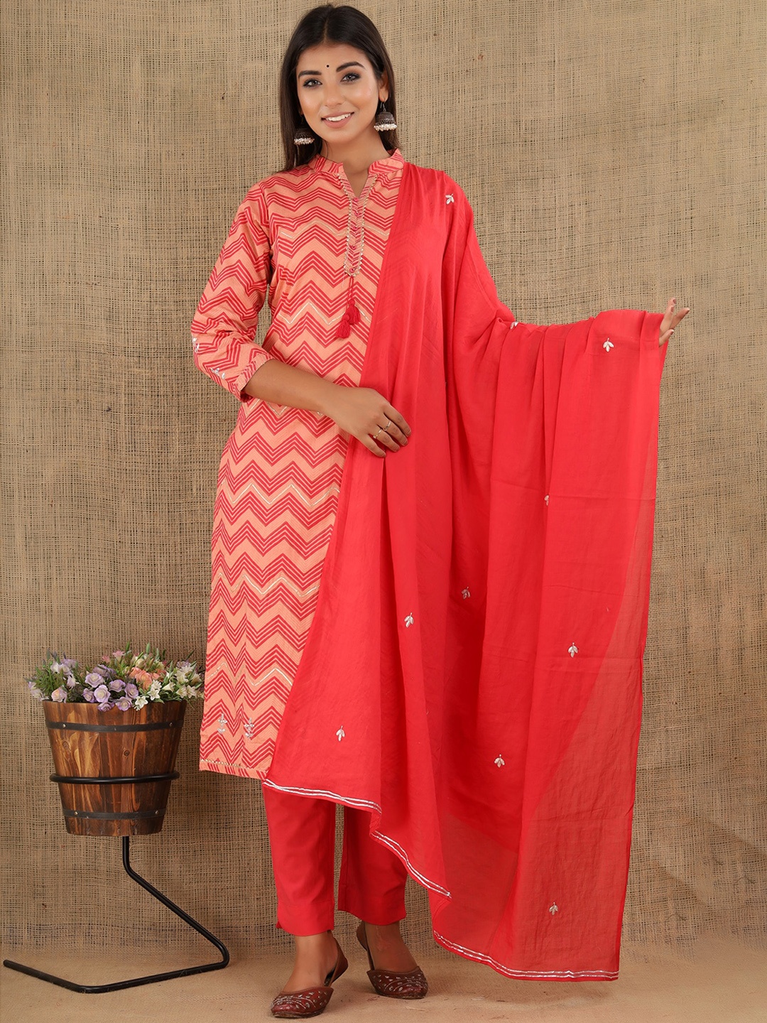 

KAAJH Women Pink Printed Gotta Patti Pure Cotton Kurta with Trousers & Dupatta