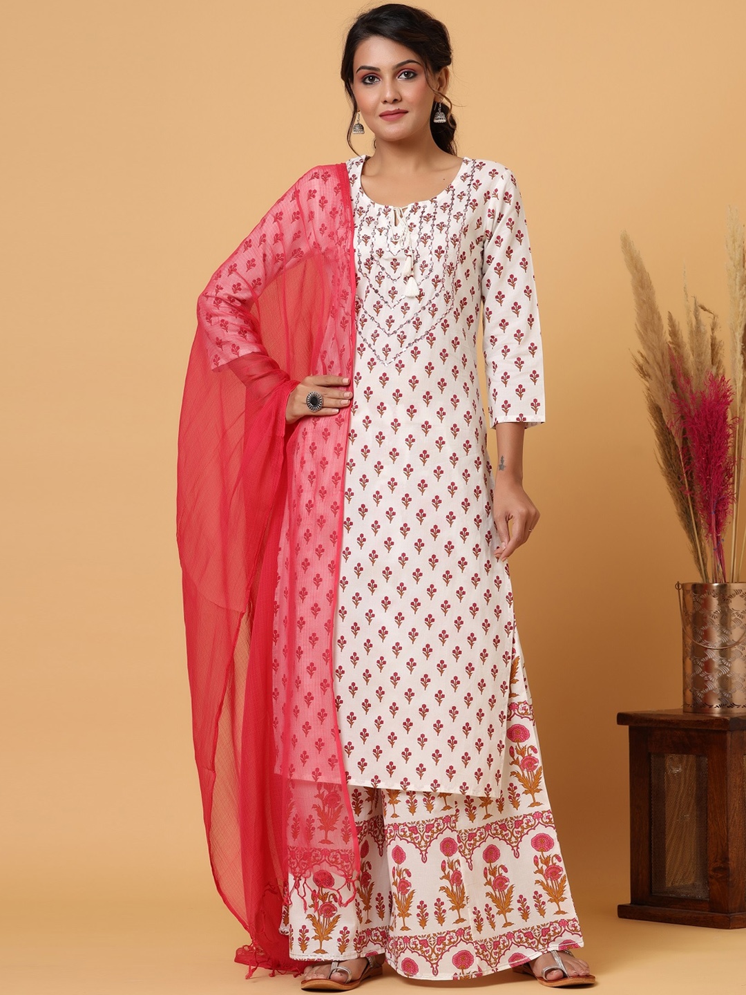 

KAAJH Women White Ethnic Motifs Printed Cotton Kurta with Palazzos & With Dupatta