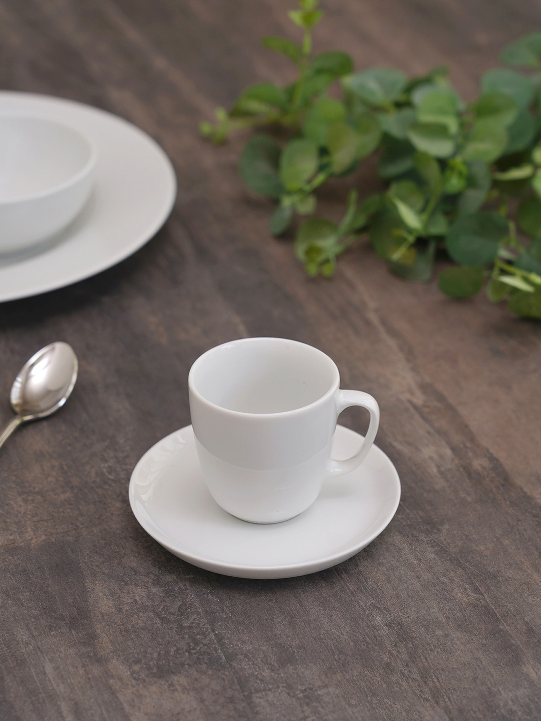 

Pure Home and Living Cream-Coloured Set of 6 Solid Porcelain Coffee Cups and Saucers