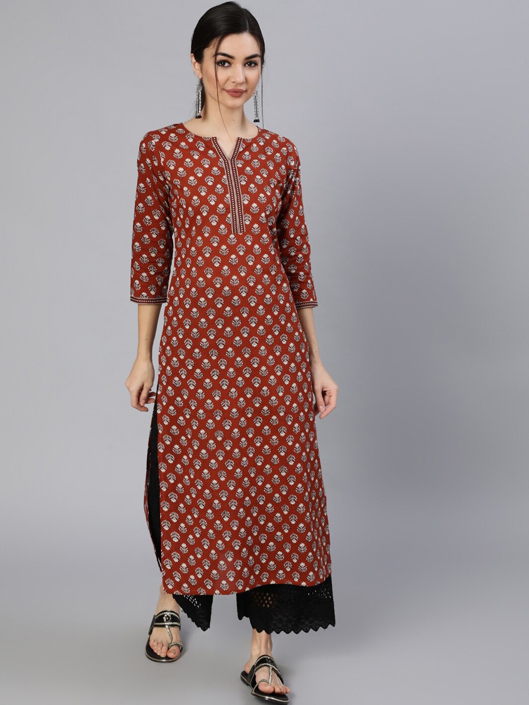 

Nayo Women Women Maroon Ethnic Printed Straight Kurta With Three Quarter Sleeves