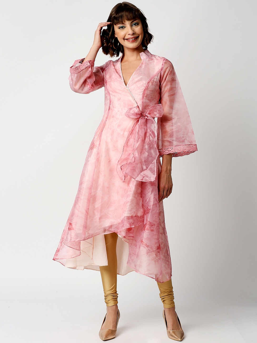 

Ira Soleil Women Pink Floral Printed Bell Sleeves Asymmetric Anarkali Kurta
