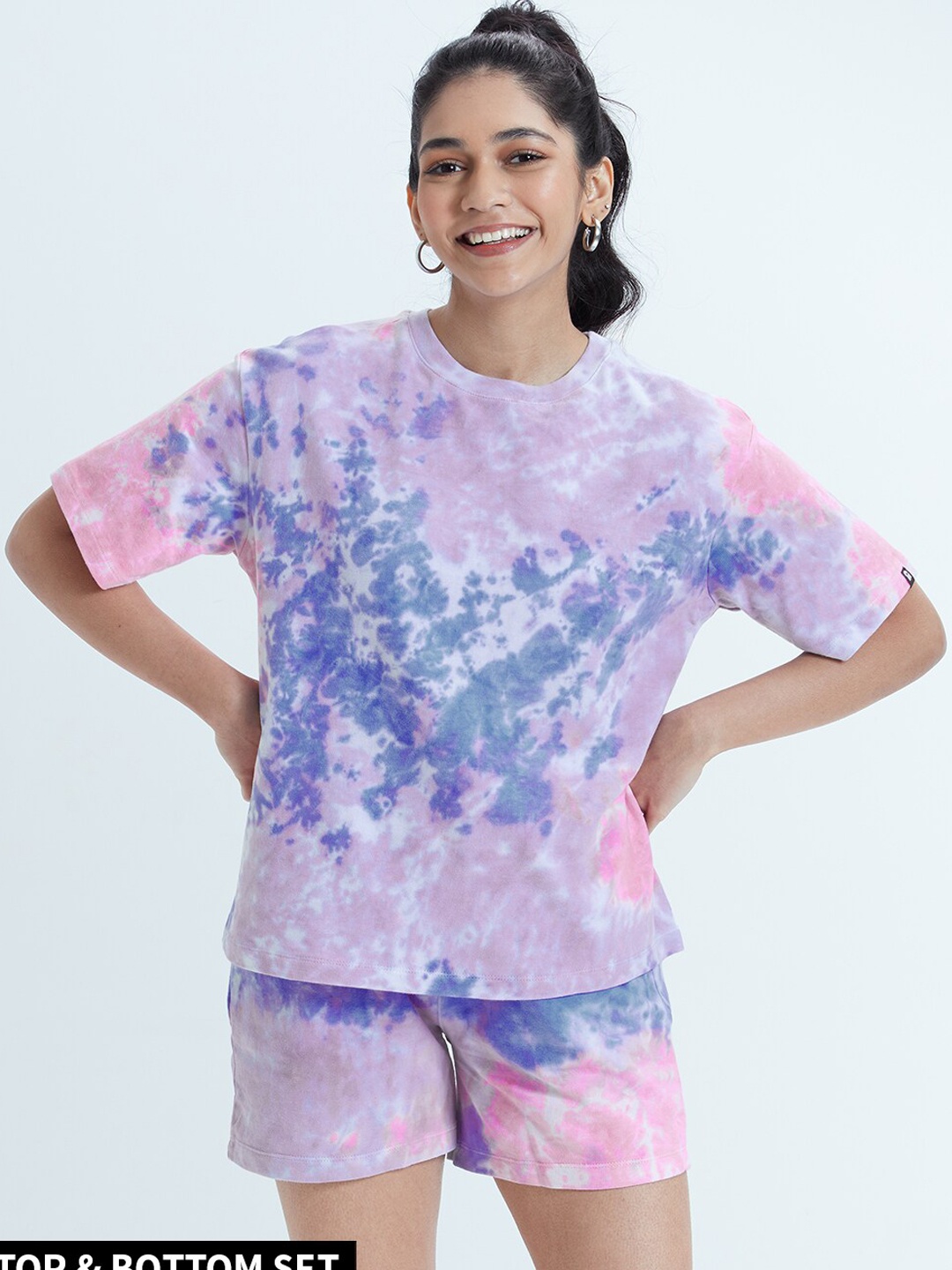 

The Souled Store Women Blue & Pink Tie & Dye T-Shirt & Shorts, Navy blue