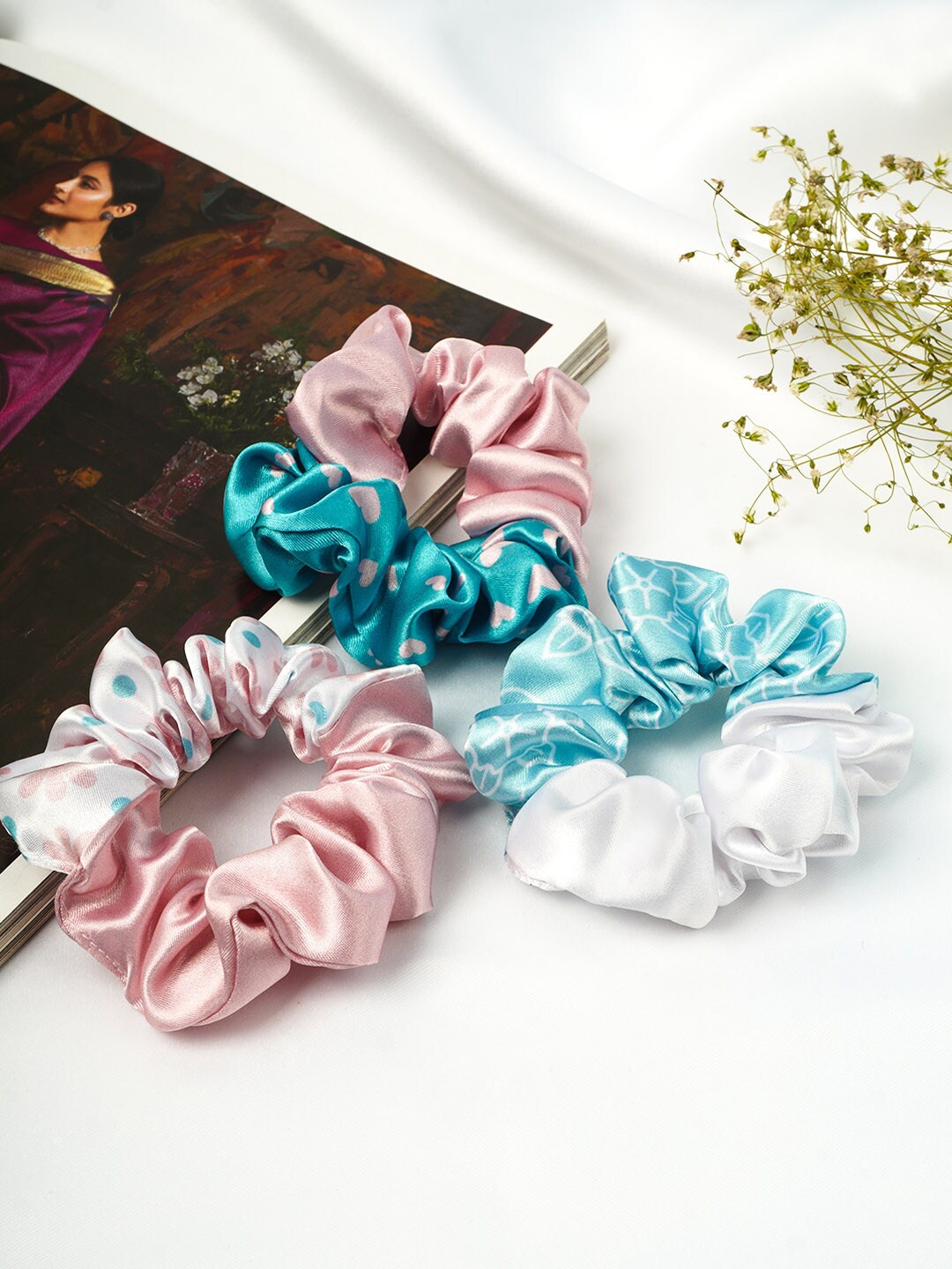 

Ferosh Women Blue & Pink Set of 3 Ponytail Holders