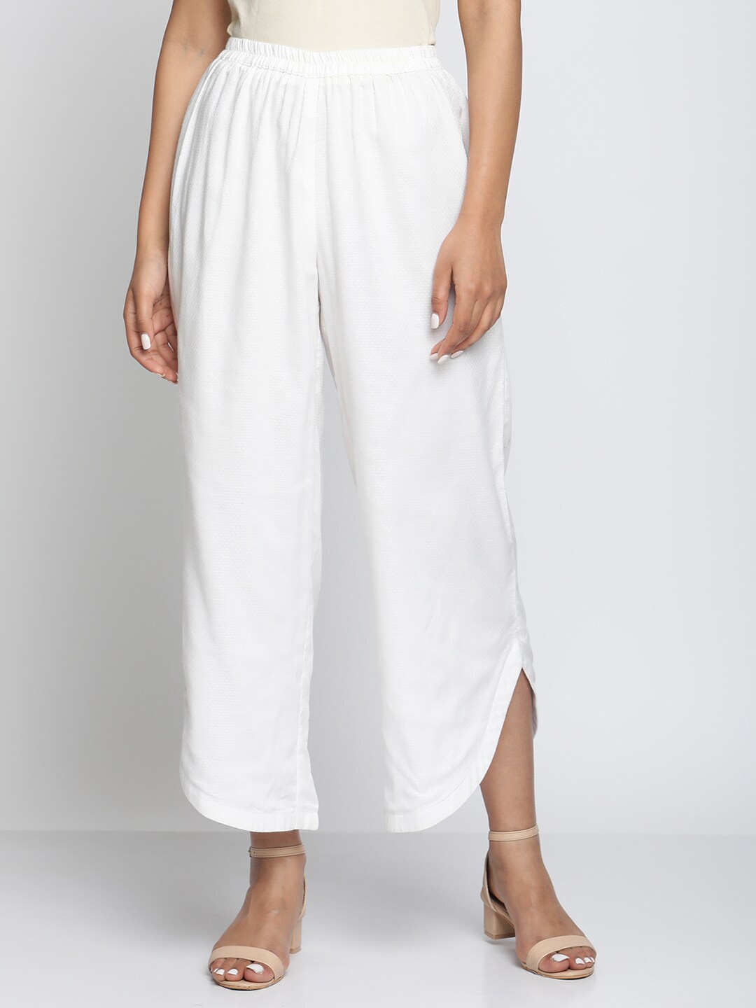 

trueBrowns Women White Solid Cotton Palazzos