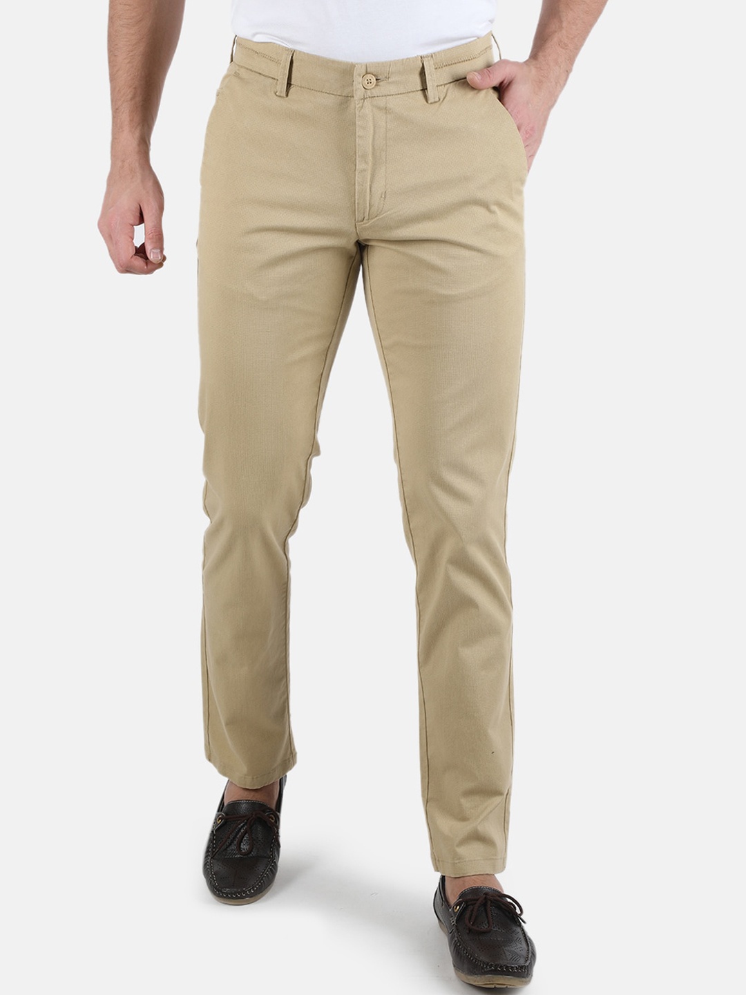 

Monte Carlo Men Beige Solid Smart Slim Fit Cotton Trousers