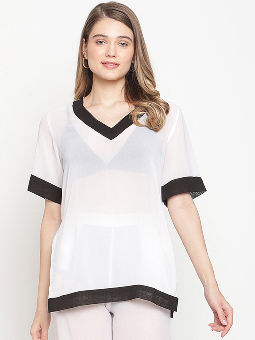 

EROTISSCH Women White Solid Cover Up Top Swimwear