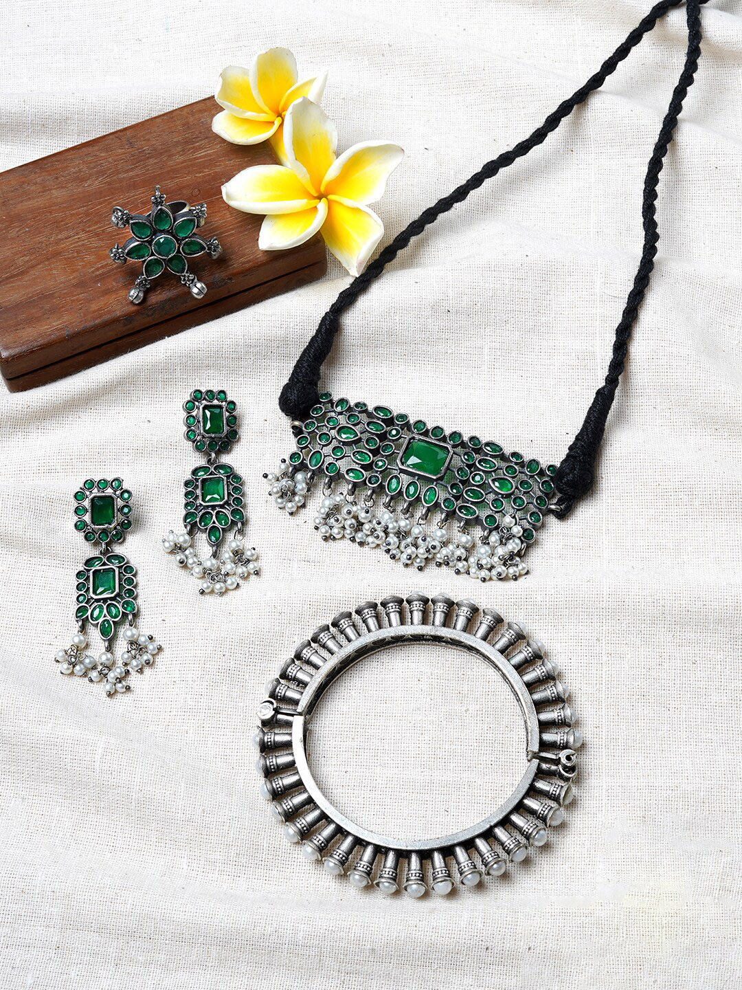 

TEEJH Oxidised Silver-Plated & Green Stones-Studded Harita Jewellery Set