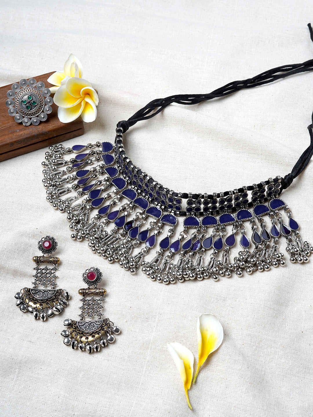 

TEEJH Oxidised Silver-Plated Maina Jewellery Set