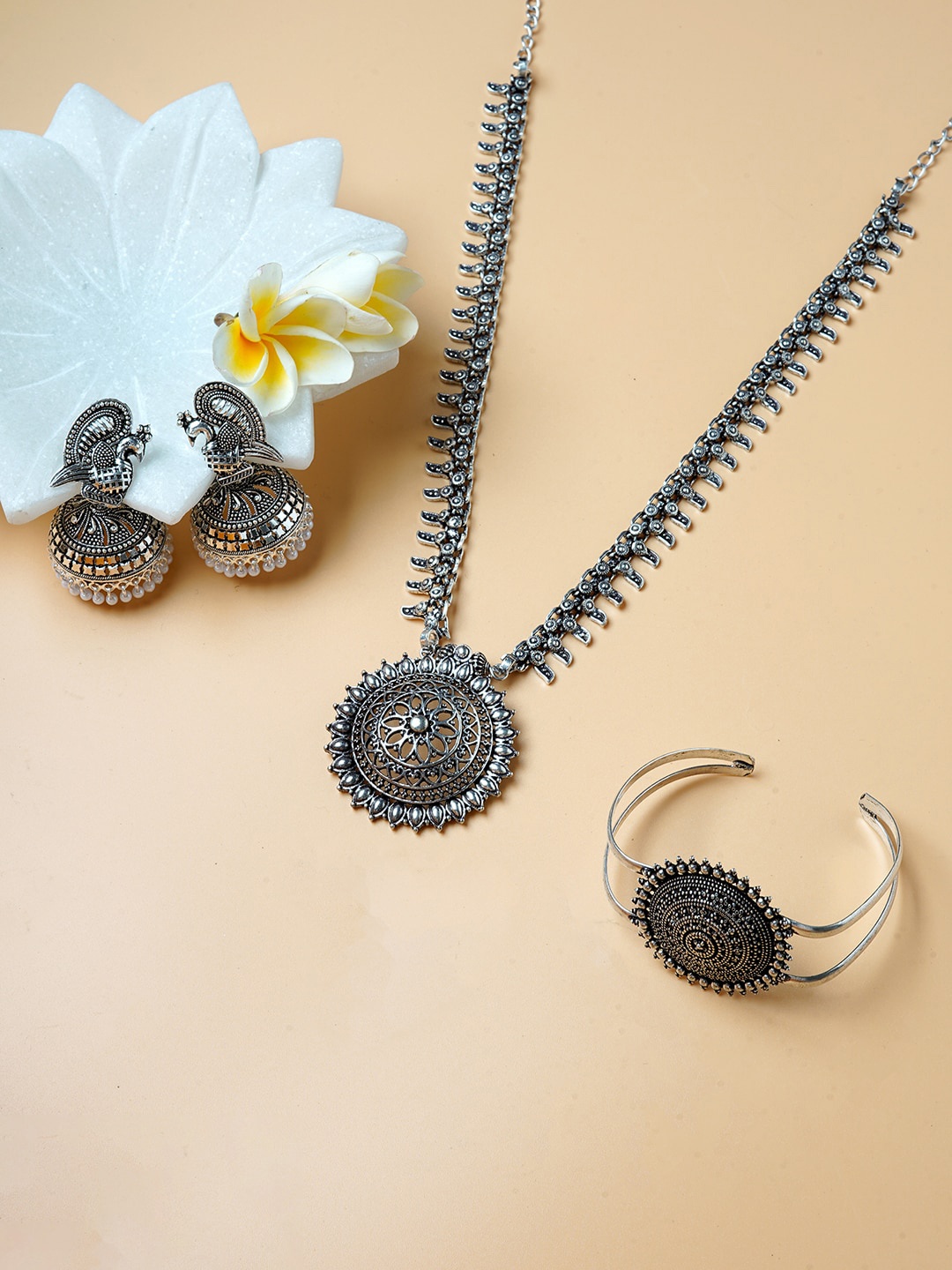 

TEEJH Silver-Plated Oxidised Jewellery Set