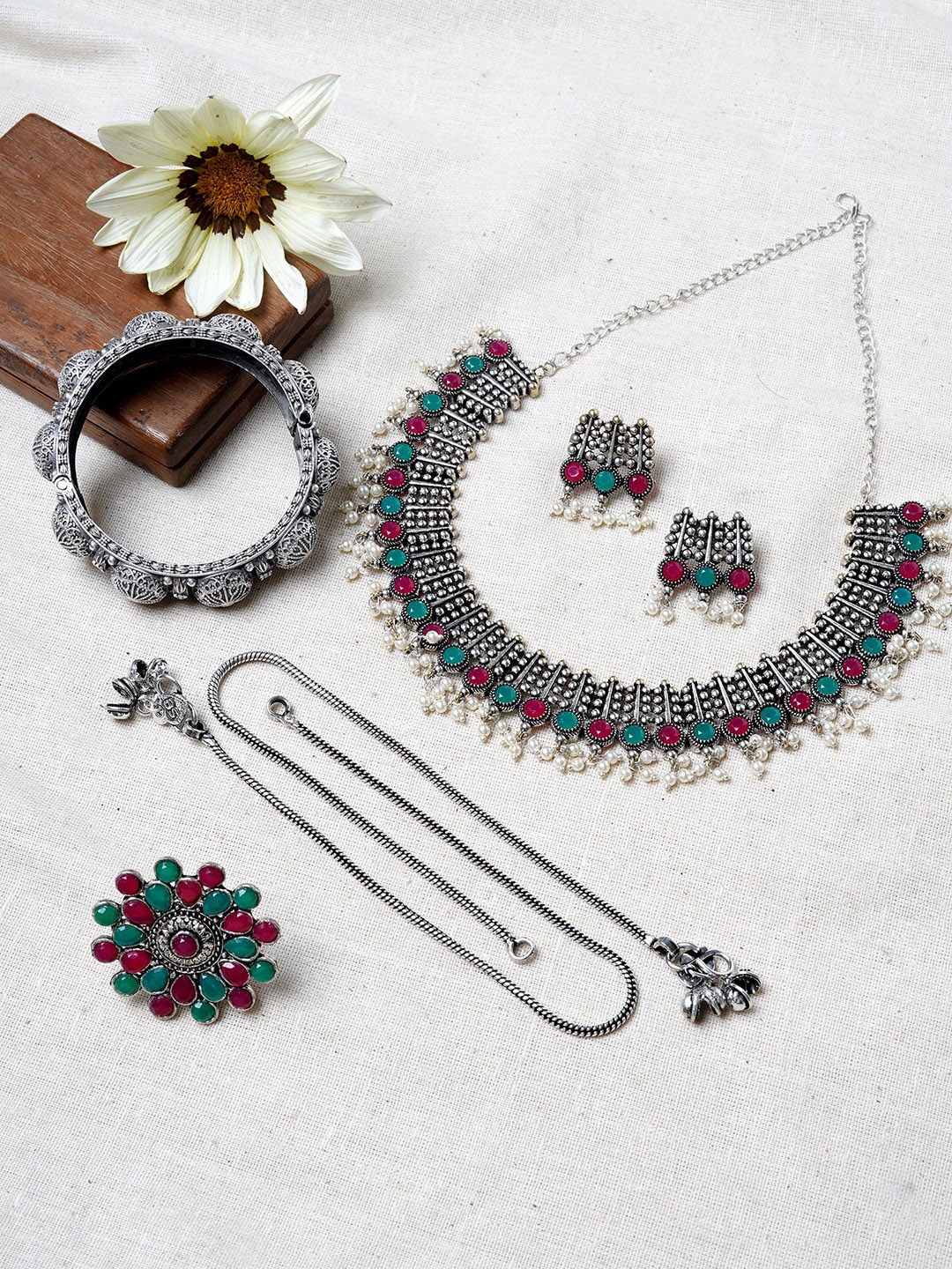

TEEJH Silver-Plated Ghungroo-Studded Jewellery Set