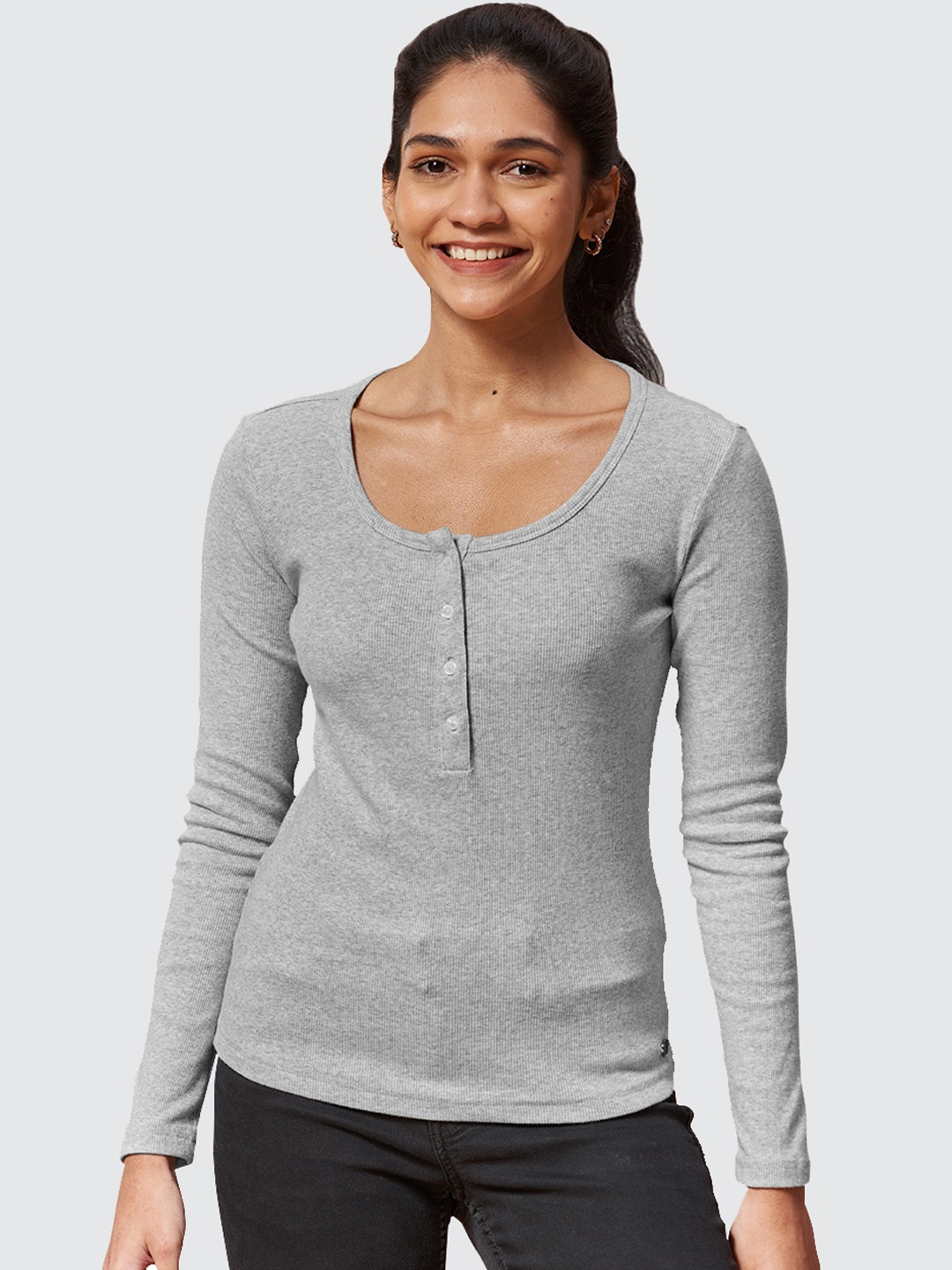 

The Souled Store Women Grey Solid Henley Neck Cotton T-shirt