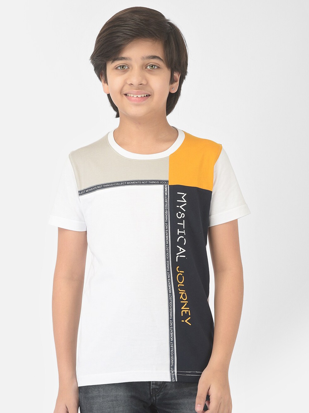 

Crimsoune Club Boys White Typography Printed Slim Fit Outdoor T-shirt