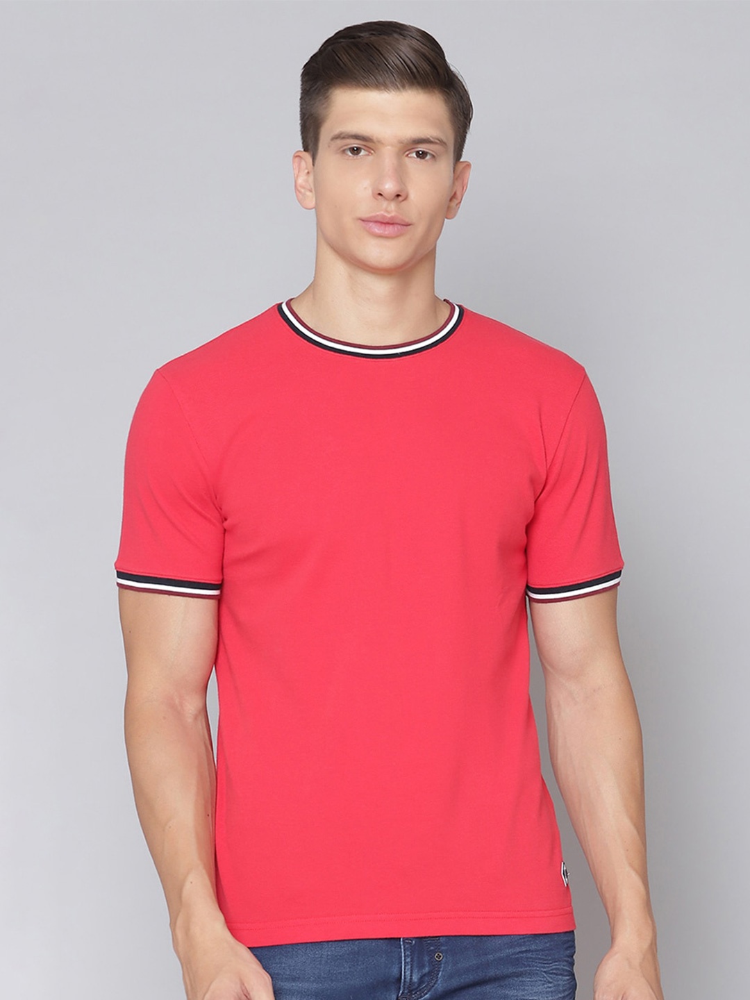 

LINDBERGH Men Coral Solid Slim Fit Cotton T-shirt