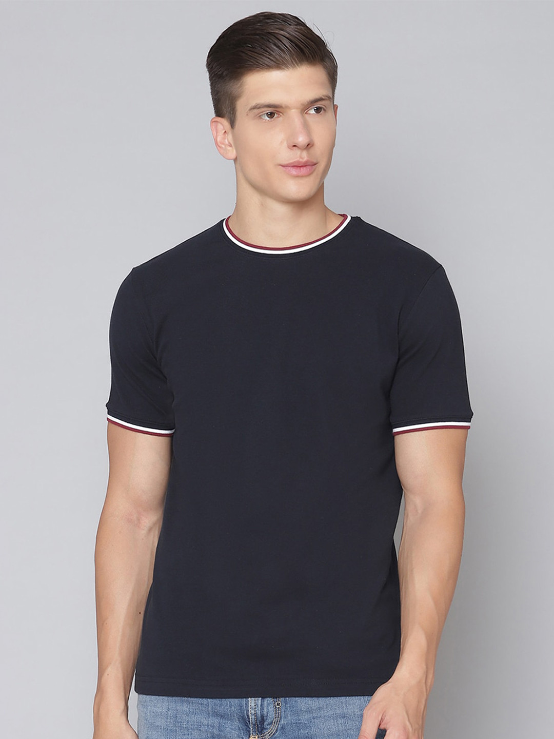 

LINDBERGH Men Navy Blue Pure Cotton Slim Fit T-shirt