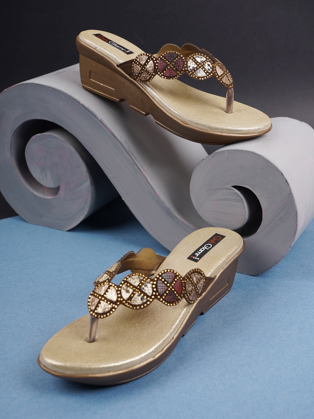 

Get Glamr Copper-Toned Embellished Ethnic Wedge Sandals