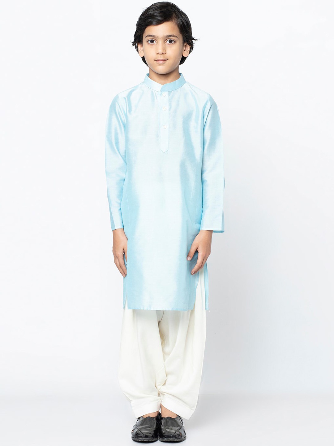 

KISAH Boys Turquoise Blue & White Solid Cotton Blend Kurta Set