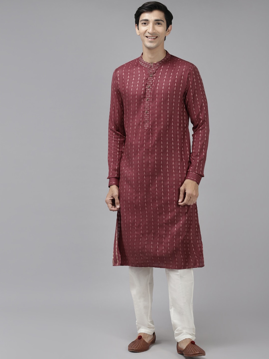 

See Designs Men Burgundy Thread Work Handloom Kurta