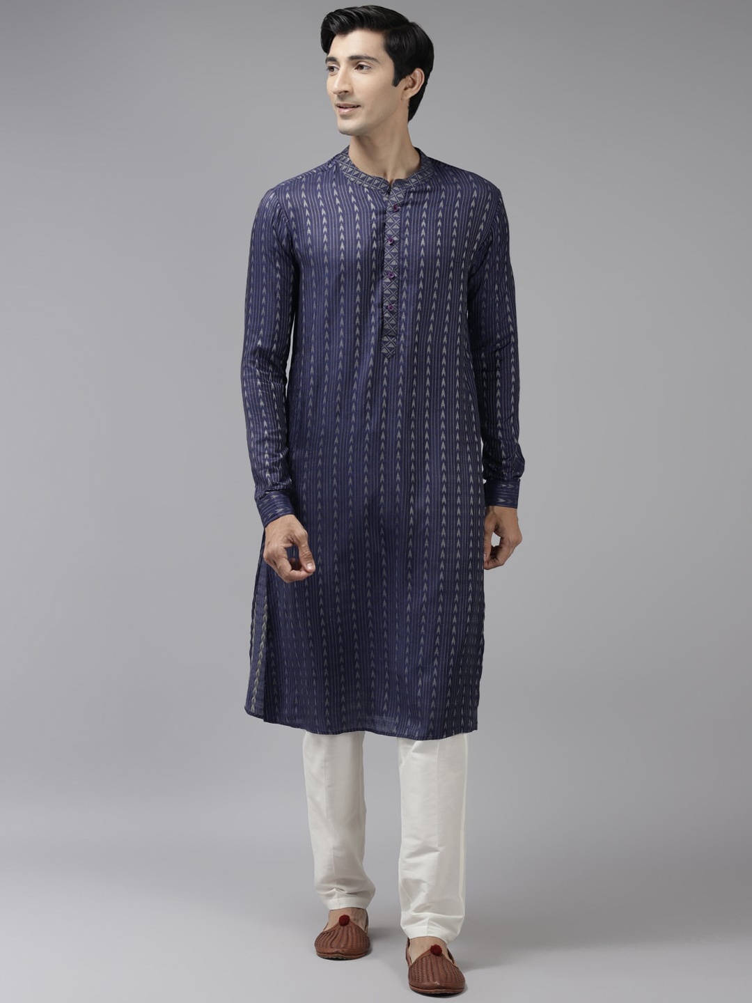 

See Designs Men Blue Geometric Kurta