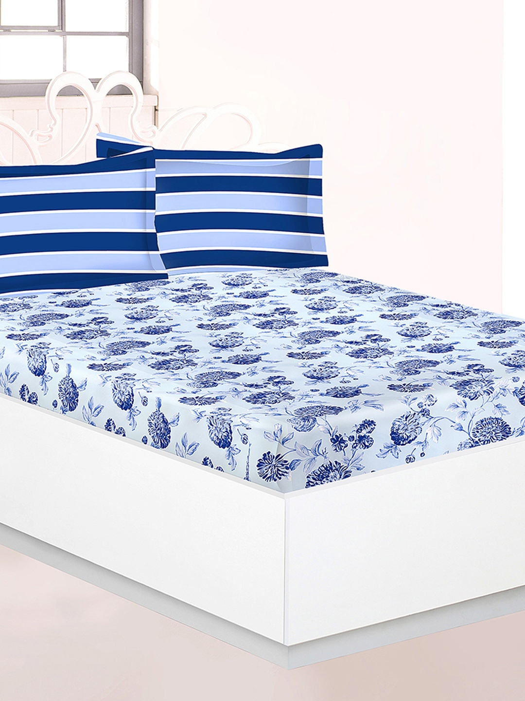 

Athome by Nilkamal Blue Floral 120 TC Queen Bedsheet with 2 Pillow Covers