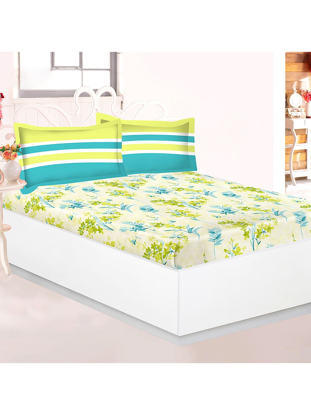 

Athome by Nilkamal Cream & Blue Printed 120 TC Single Bedsheet with 2 Pillow Covers
