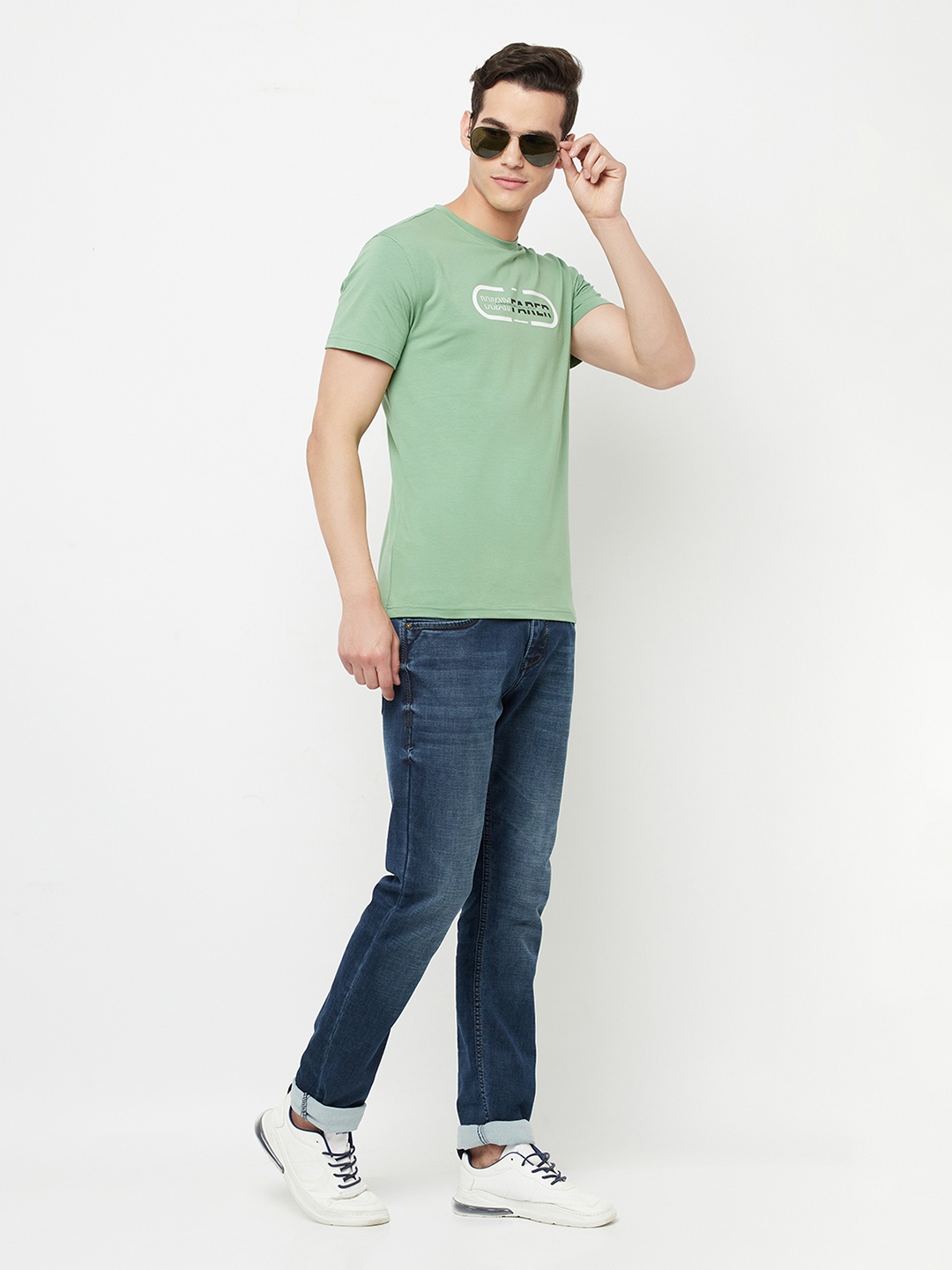 

Crimsoune Club Men Green Typography Printed Slim Fit Outdoor T-shirt