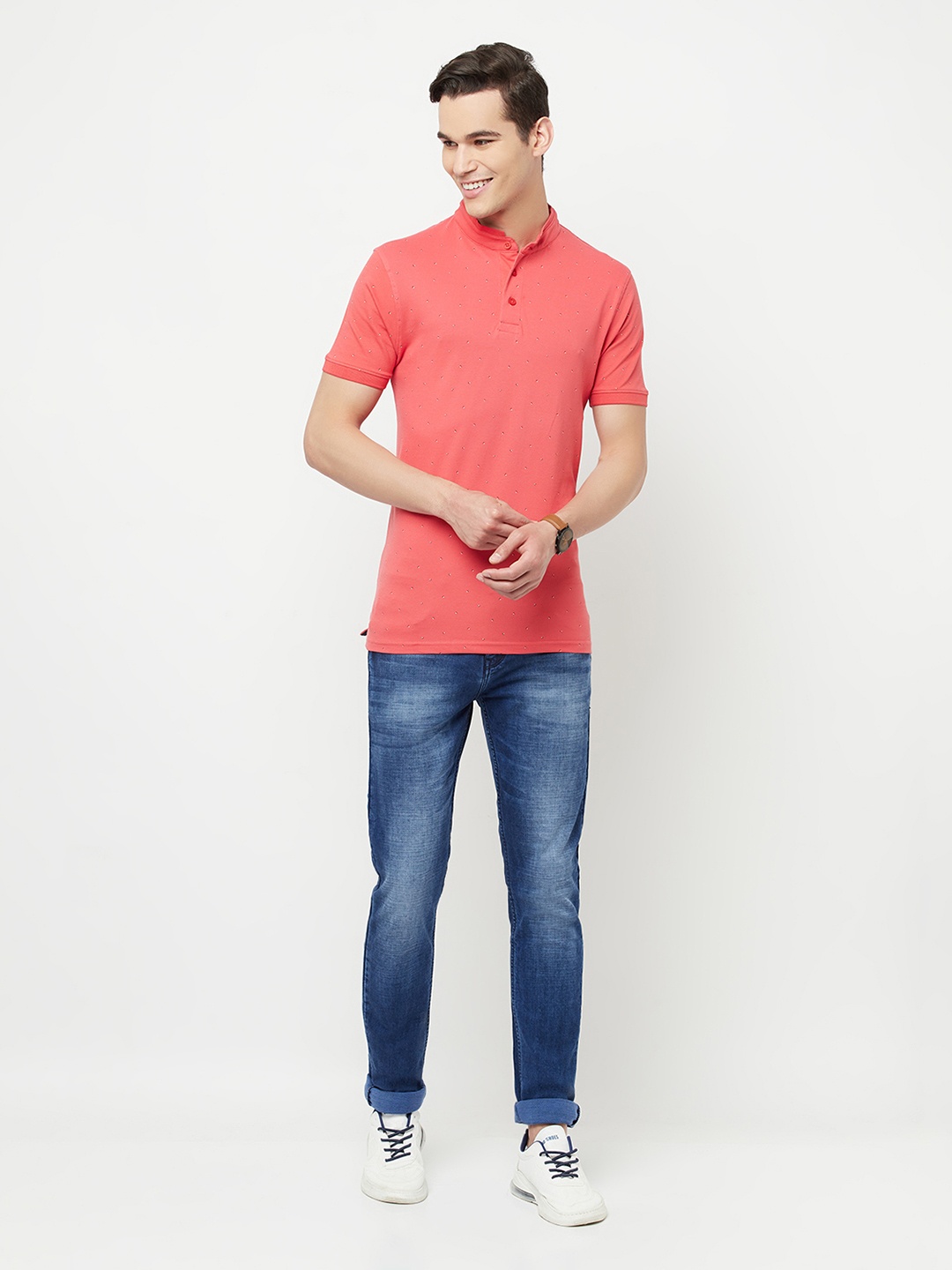 

Crimsoune Club Men Pink Mandarin Collar Slim Fit Outdoor T-shirt