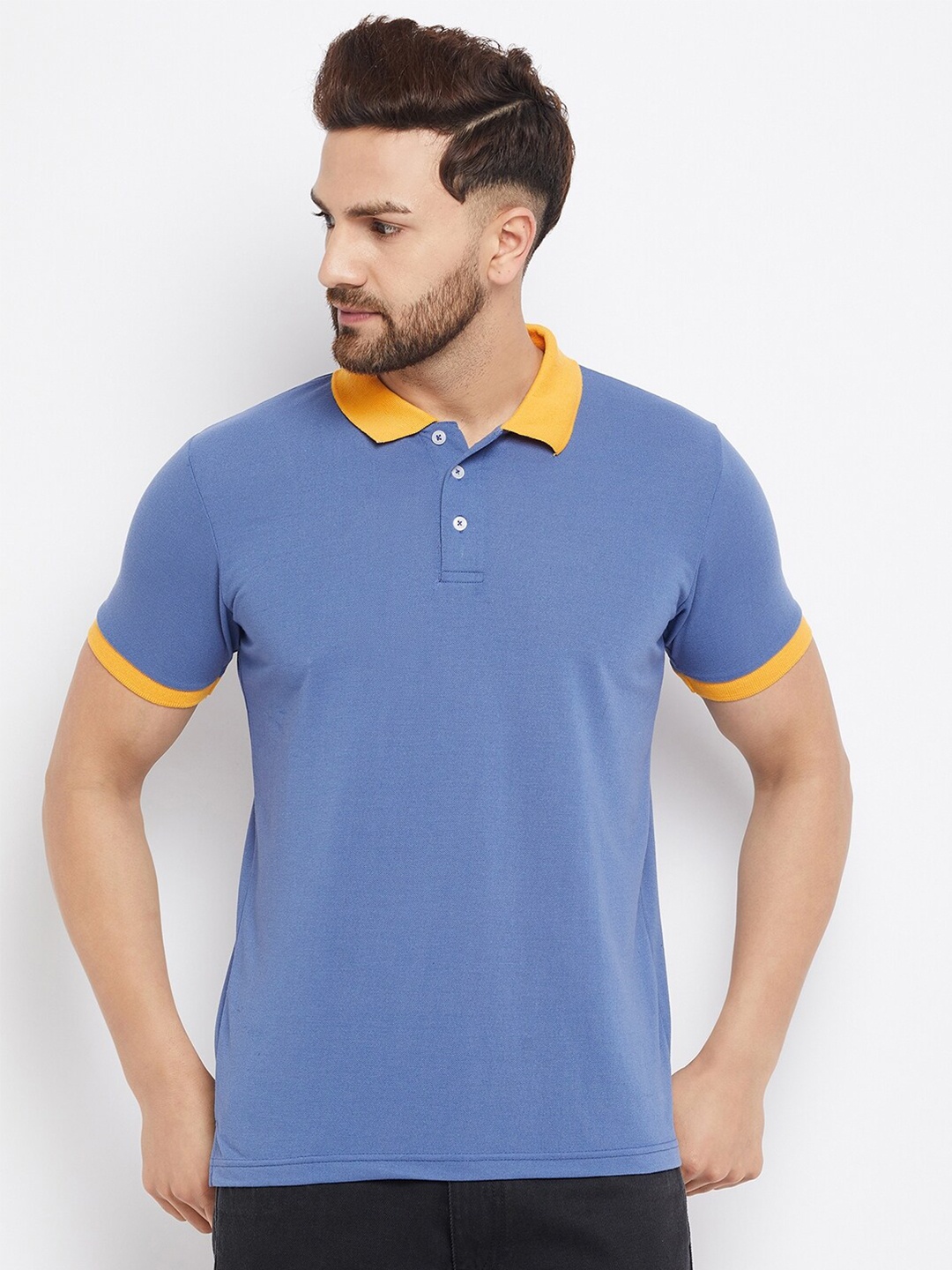 

THE MILLION CLUB Men Blue & Orange Mandarin Collar T-shirt