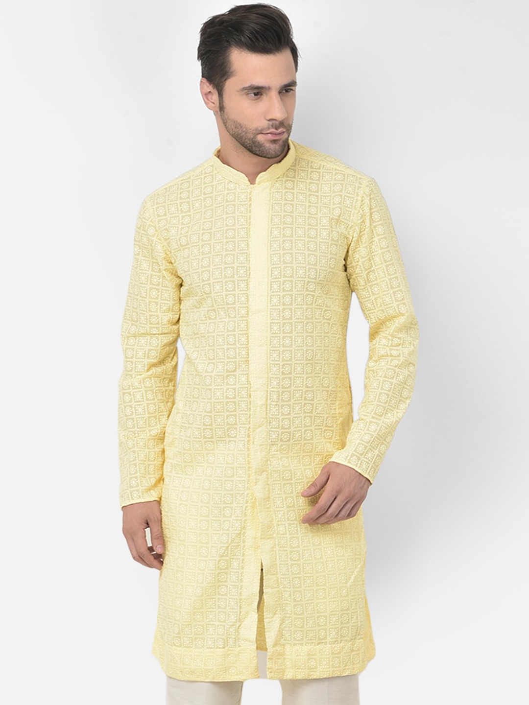 

DEYANN Men Yellow Floral Embroidered Chikankari Kurta