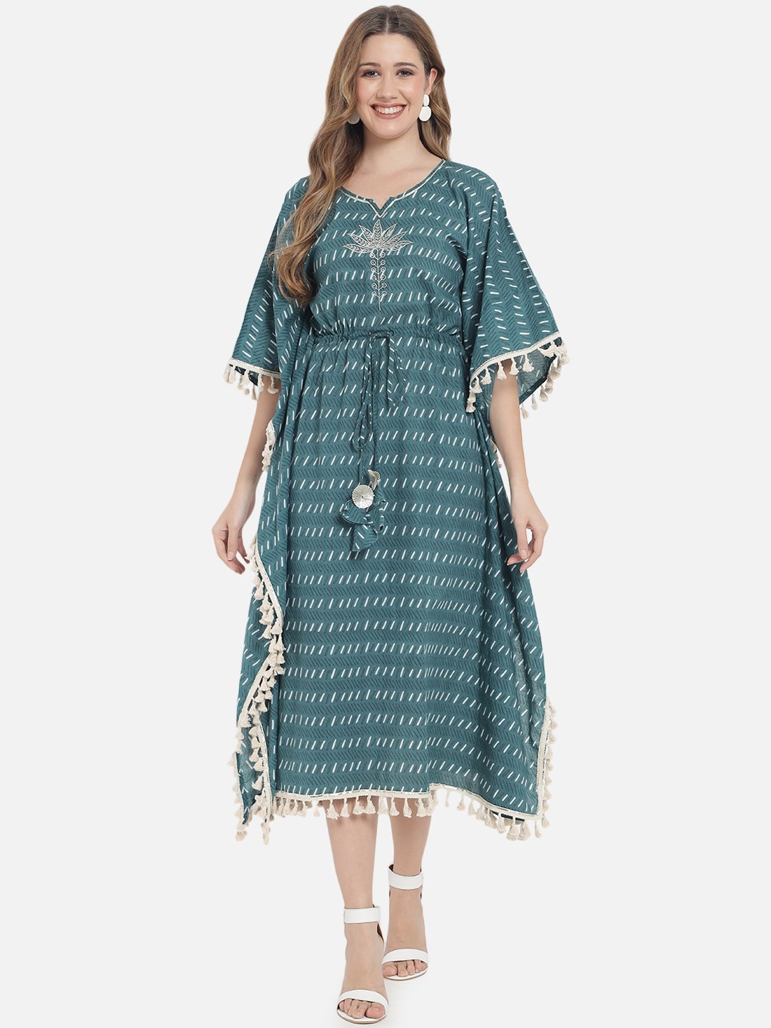 

Meeranshi Women Green Printed Flared Sleeves Thread Work Lace Frills Bows and Ruffles Kaftan Kurta