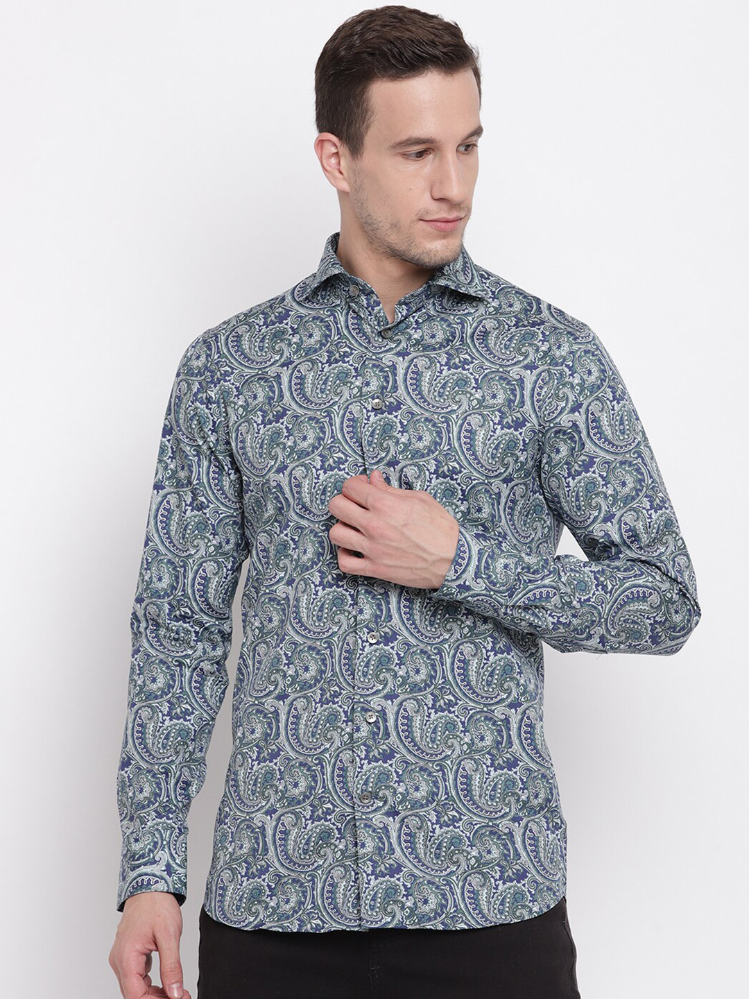 

Matinique Men Green Printed Casual Shirt