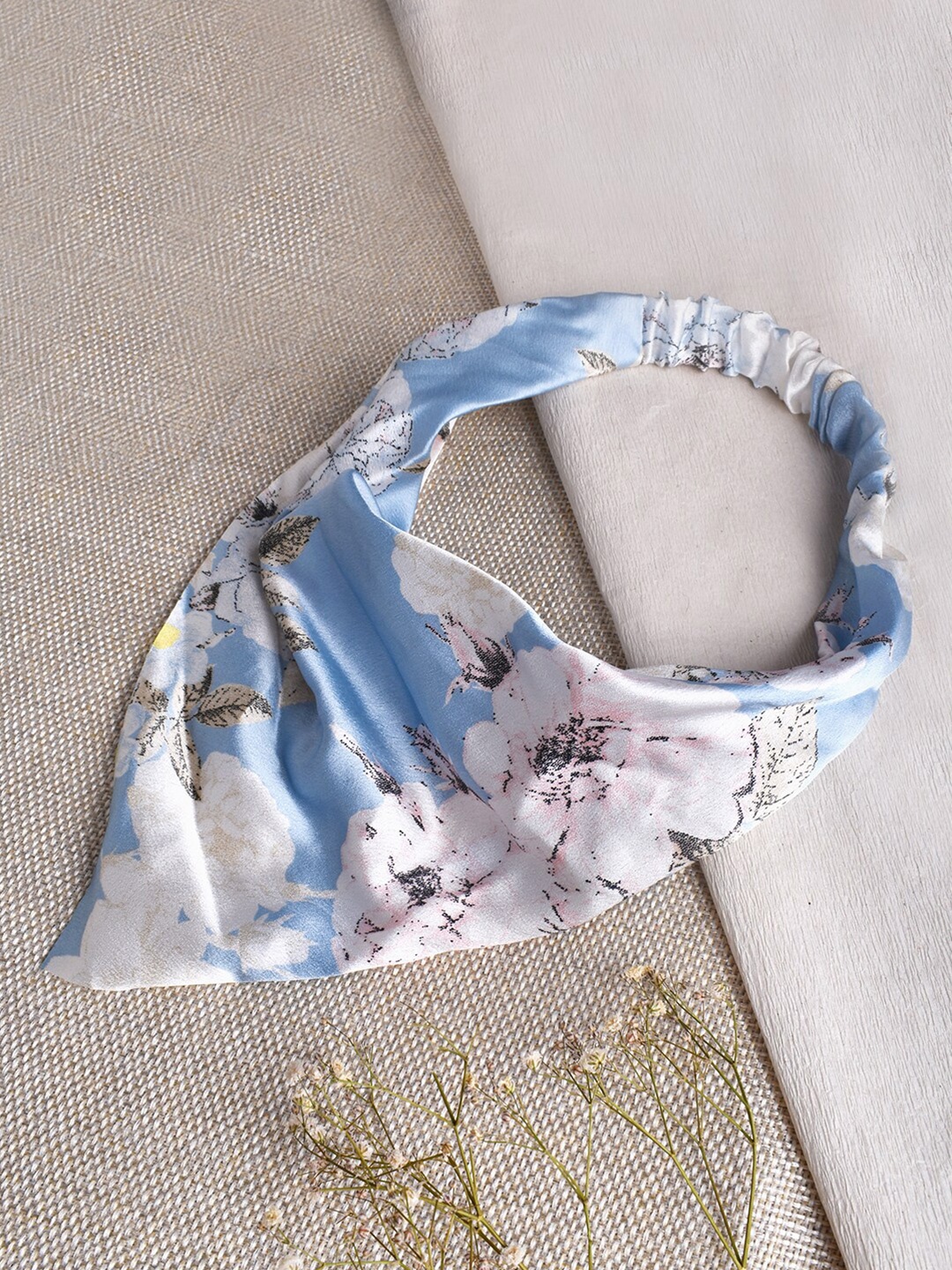 

BEWITCHED Women White & Blue Floral Print Bandana Hairband