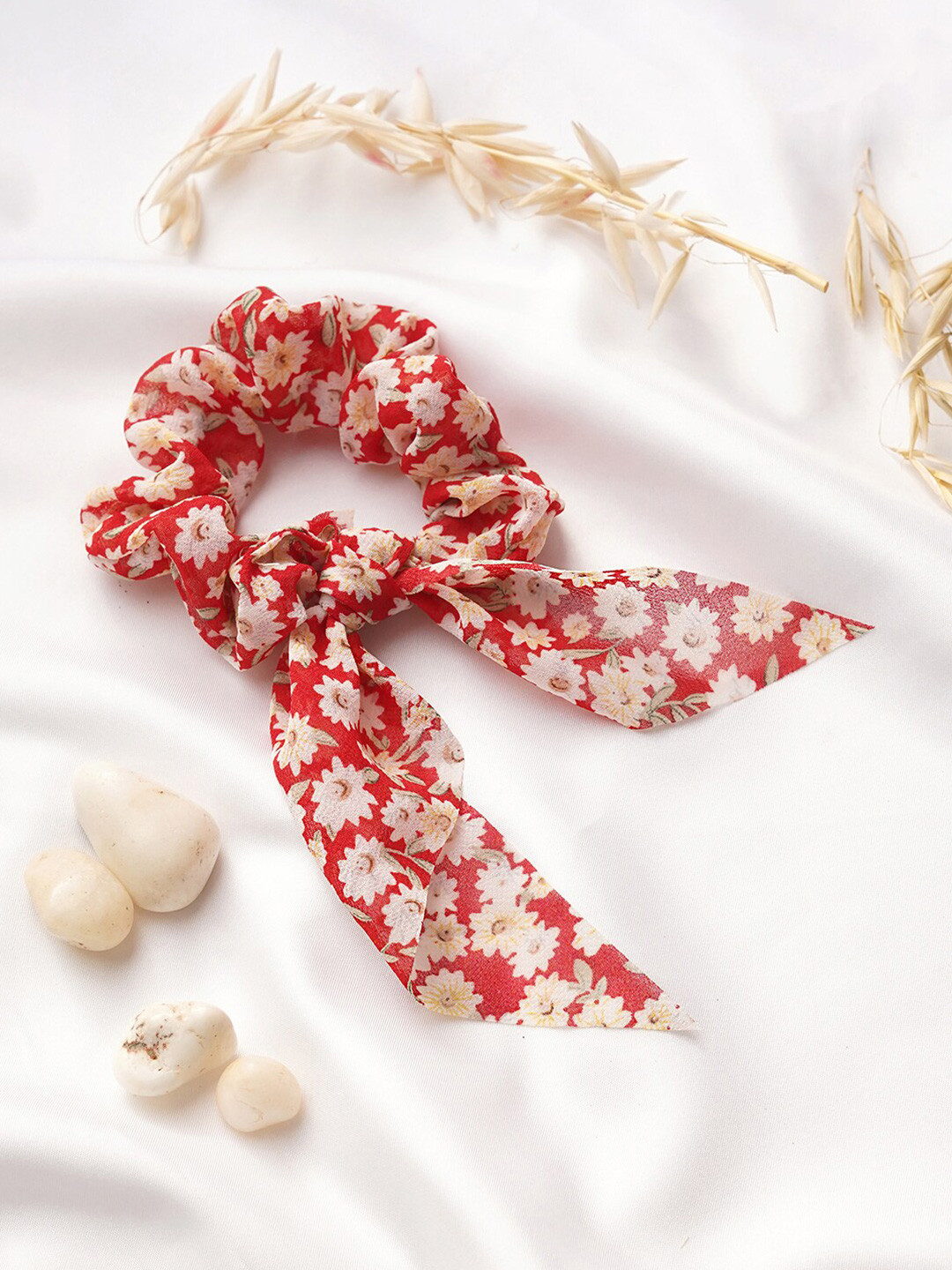 

BEWITCHED Women Red & White Ponytail Holders