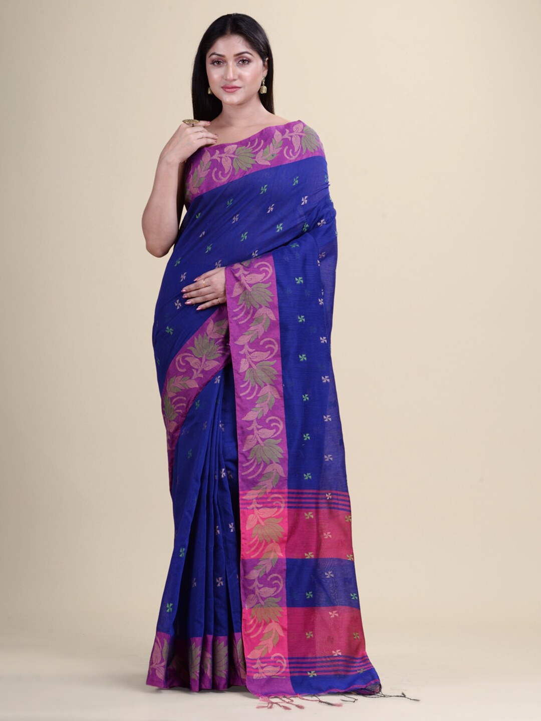 

Laa Calcutta Blue & Pink Silk Cotton Taant Saree