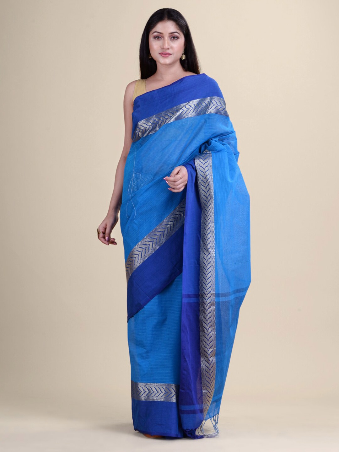 

Laa Calcutta Women Blue Pure Cotton Taant Saree