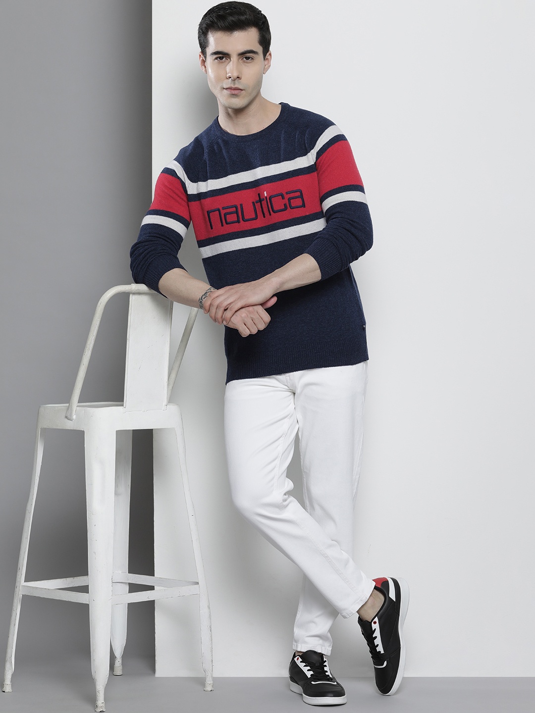 

Nautica Colourblocked Pullover with Brand Logo Embroidered Detail, Navy blue