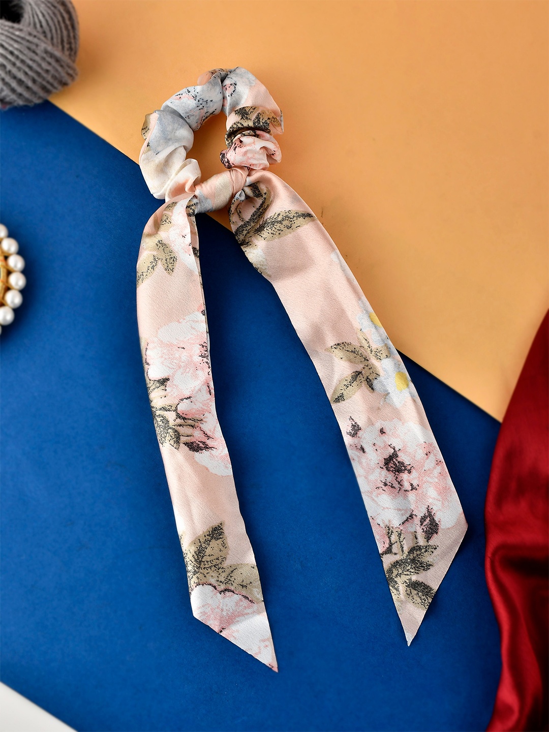 

AQUASTREET Women Peach-Coloured & Grey Ponytail Holders