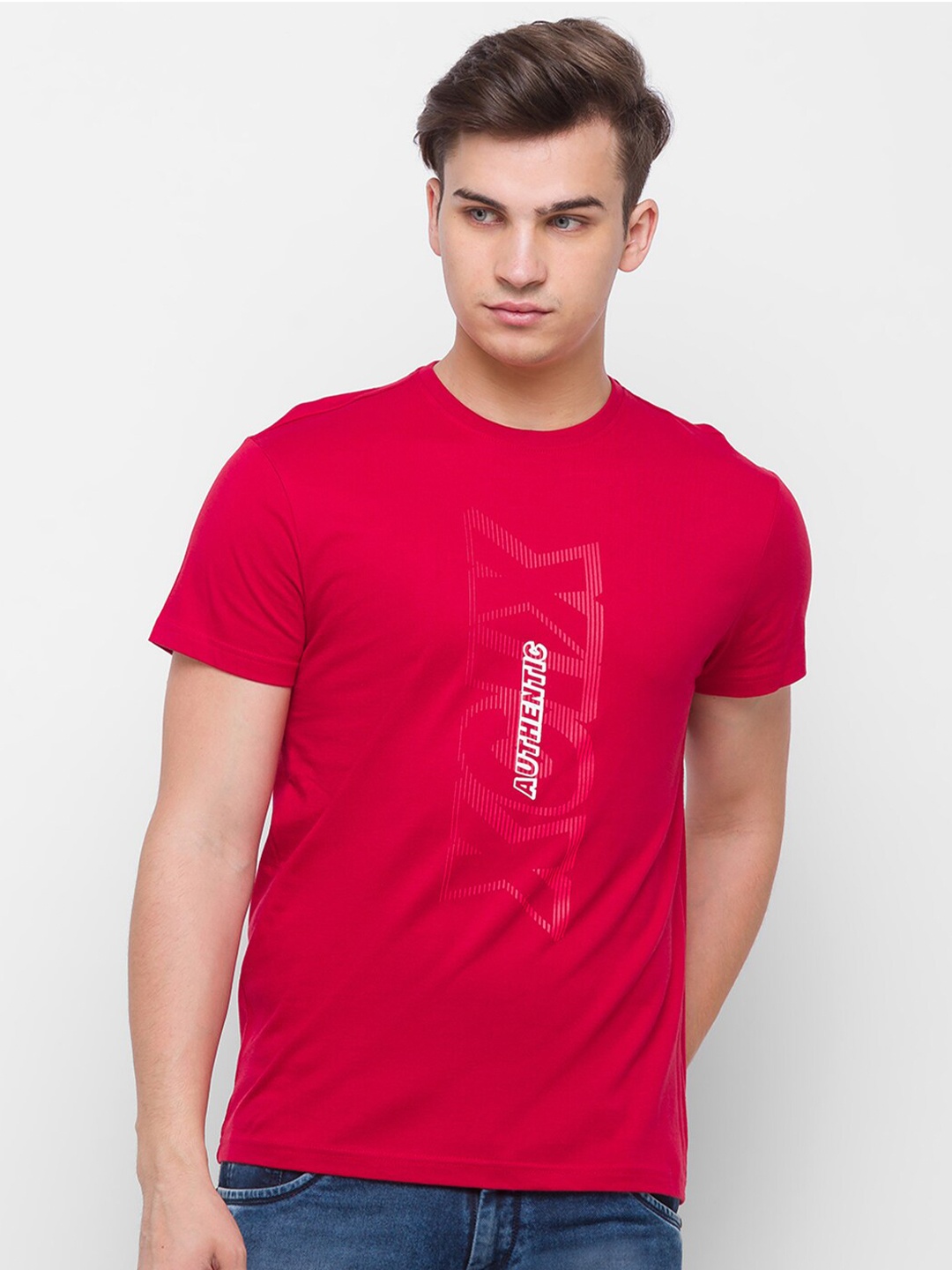 

Globus Men Maroon Typography Printed Slim Fit T-shirt