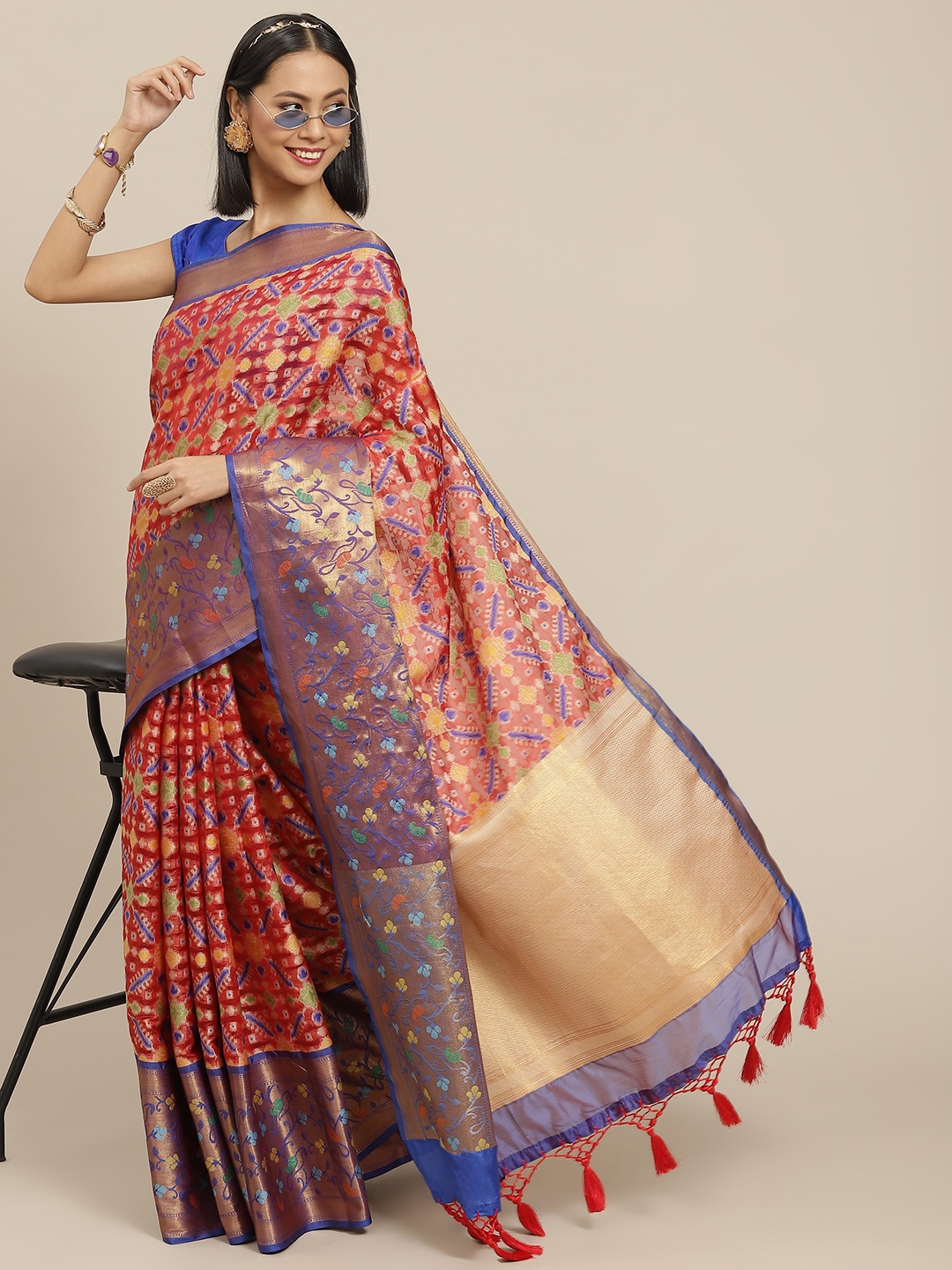 

Silk Land Ethnic Motifs Pochampally Saree, Red