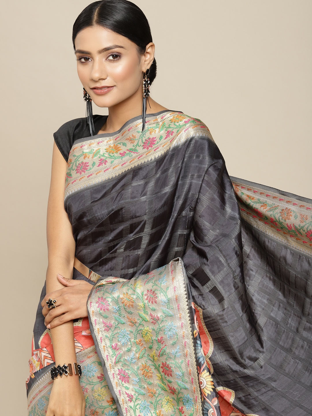 

Silk Land Charcoal Black & Red Checked Zari Kanjeevaram Saree