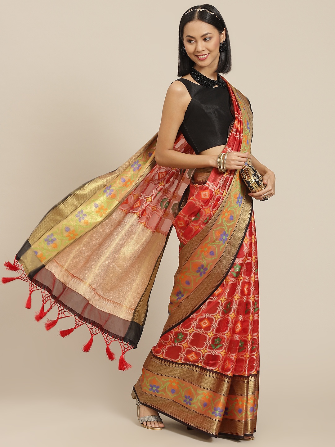

Silk Land Red & Gold-Toned Floral Pochampally Saree