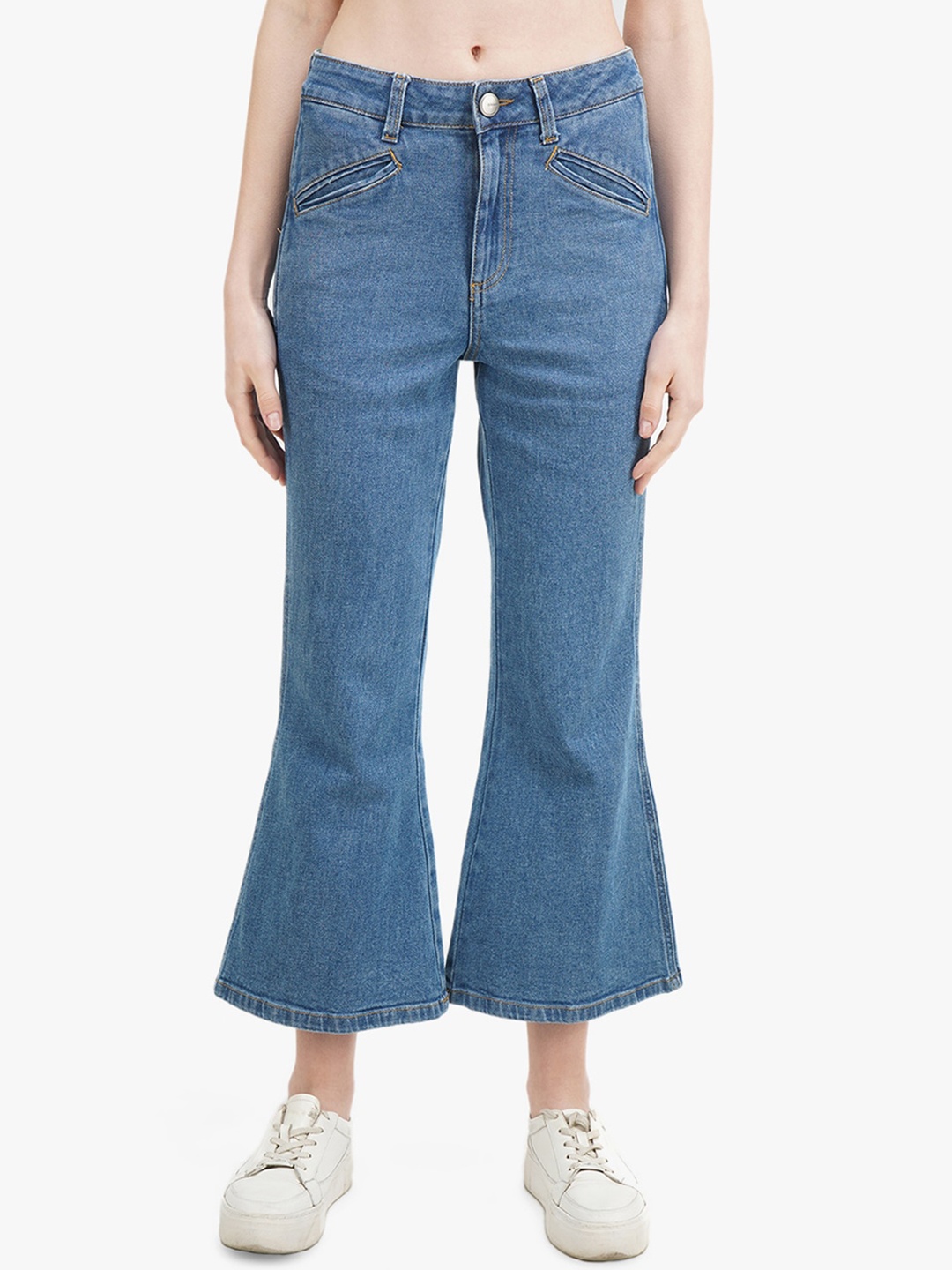 

United Colors of Benetton Women Blue Bootcut Low-Rise Cropped Jeans