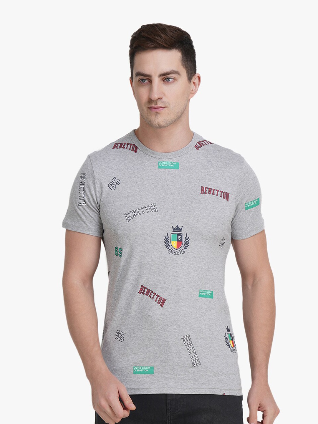 

United Colors of Benetton Men Grey Printed T-shirt