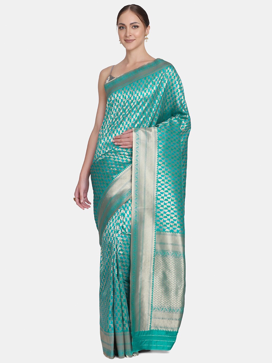 

BOMBAY SELECTIONS Green & Gold-Toned Woven Design Zari Pure Silk Saree