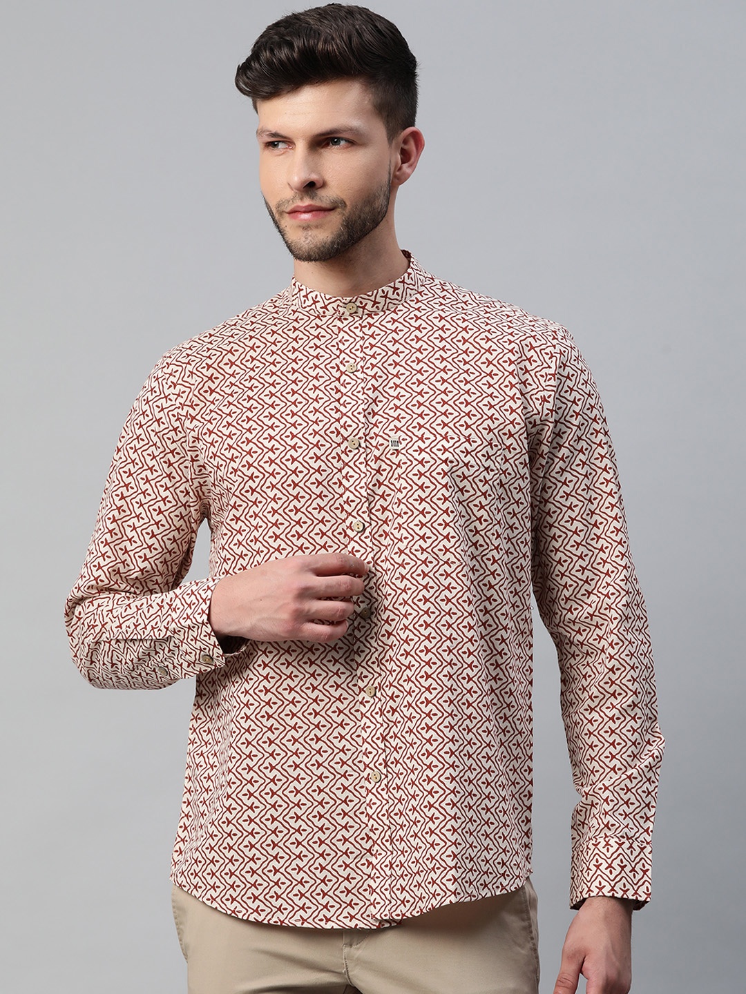 

Readiprint Fashions Men Cream-Coloured Printed Casual Shirt